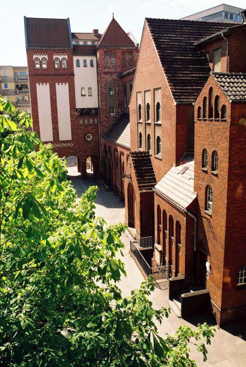 Three Little Pigs Hostel