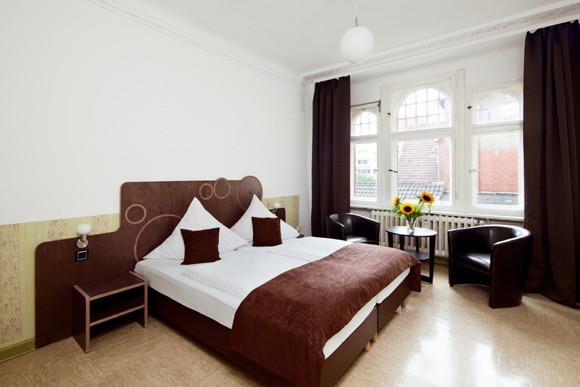 Three Little Pigs Hostel