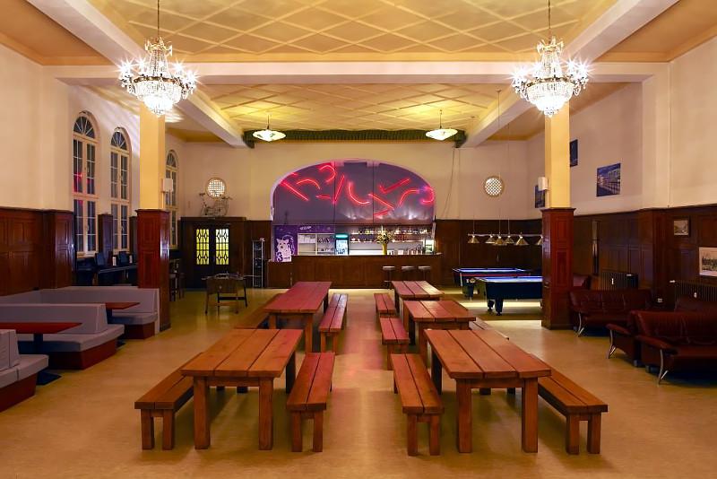 Three Little Pigs Hostel