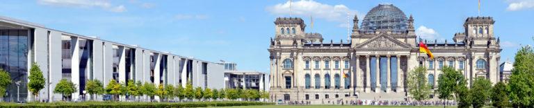 Klassenfahrten nach Berlin - Reichstagsgebäude mit Bundestag